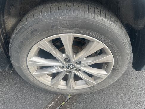 Certified 2018 Toyota RAV4 Limited w/ All Weather Liner Package image 10