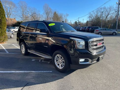 Used 2015 GMC Yukon SLT w/ HD Trailering Package image 3
