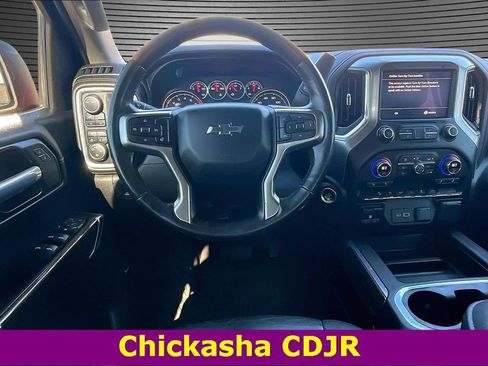 Used 2021 Chevrolet Silverado 1500 LT Trail Boss w/ Convenience Package II image 8