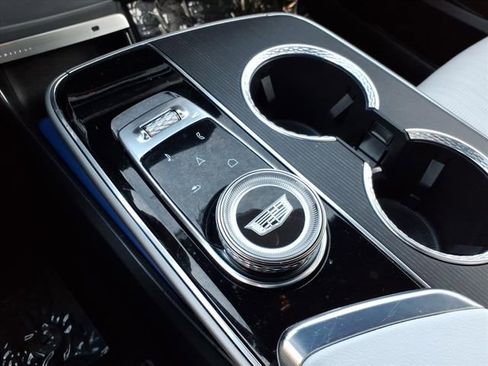 Certified 2024 Cadillac Lyriq Luxury w/ LPO, Floor Liner Package image 32