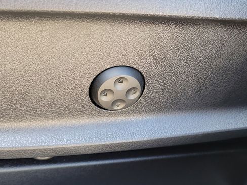 Certified 2022 Mercedes-Benz GLB 250 image 22