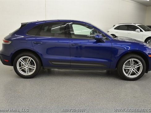Used 2023 Porsche Macan AWD/4WD image 8