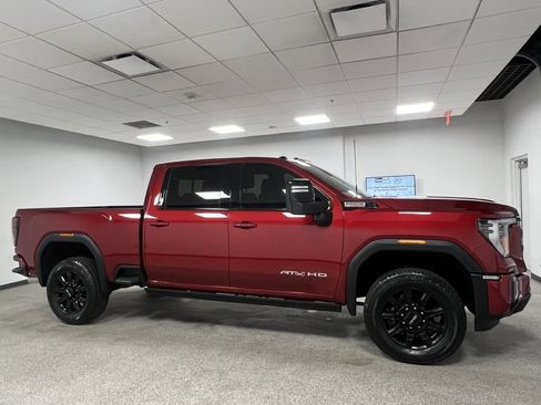 Used 2024 GMC Sierra 3500 AT4 w/ AT4 Premium Plus Package image 15