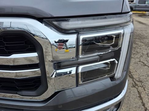 Used 2024 Ford F150 Lariat w/ FX4 Off-Road Package AWD/4WD image 3