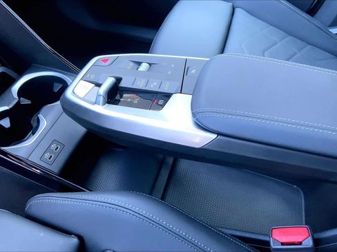 Certified 2025 BMW X1 xDrive28i image 19