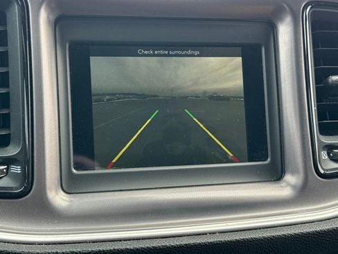 Used 2022 Dodge Challenger GT image 28