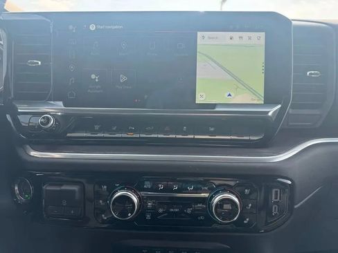 Used 2020 Chevrolet Silverado 1500 Custom w/ Custom Value Package image 26