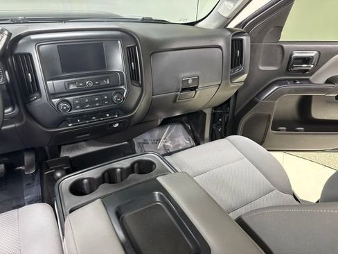 Used 2017 Chevrolet Silverado 3500 W/T AWD/4WD image 20