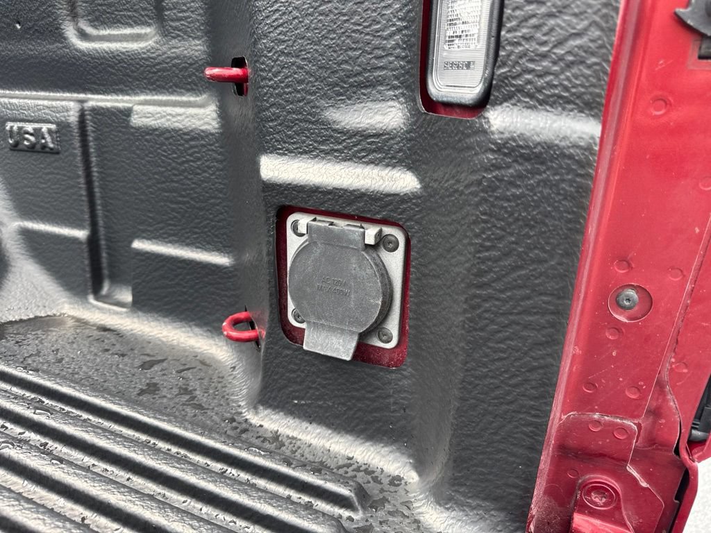 Used 2023 Chevrolet Silverado 1500 LTZ AWD/4WD image 34
