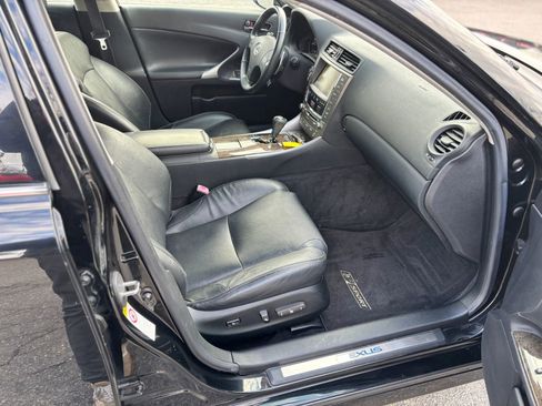 Used 2009 Lexus IS 350 image 14