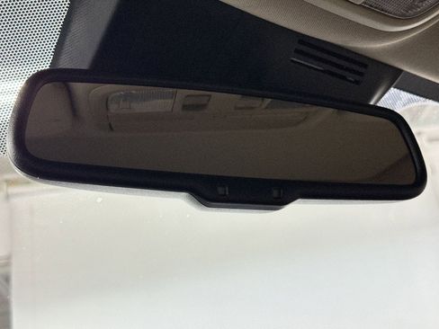 Used 2019 Honda CR-V Touring image 18