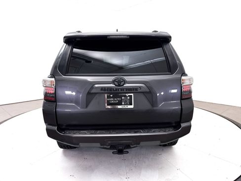 Used 2020 Toyota 4Runner SR5 AWD/4WD image 15