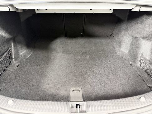 Used 2015 Mercedes-Benz C 300 Sedan image 14