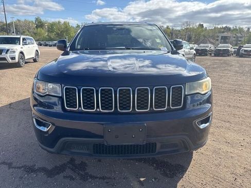 Used 2017 Jeep Grand Cherokee Laredo w/ Quick Order Package 23E image 8