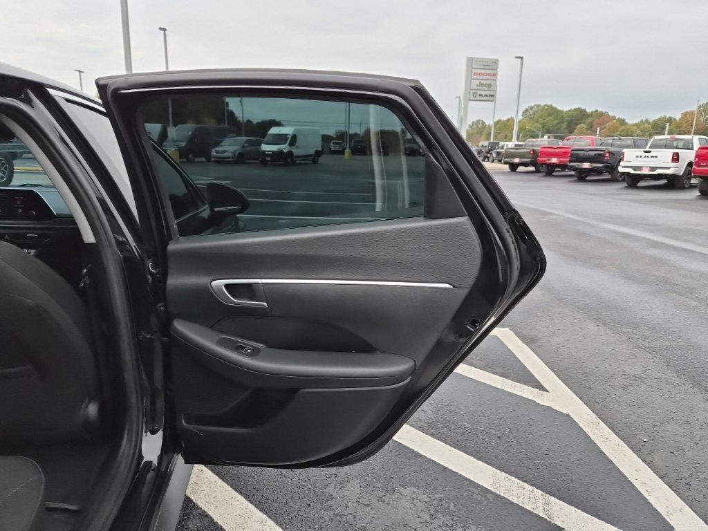 Used 2022 Hyundai Sonata SE FWD image 17