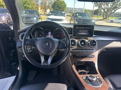 Used 2019 Mercedes-Benz GLC 300 image 15