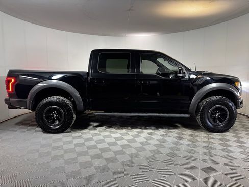 Used 2018 Ford F150 Raptor w/ Equipment Group 802A Luxury image 6