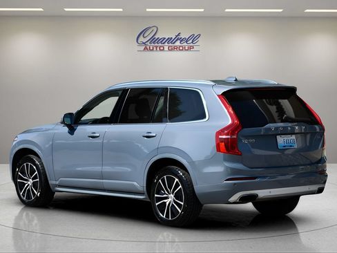 Used 2020 Volvo XC90 T6 Momentum AWD/4WD image 6