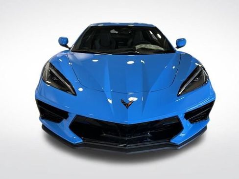 Used 2025 Chevrolet Corvette Stingray Coupe w/ 1LT RWD image 10