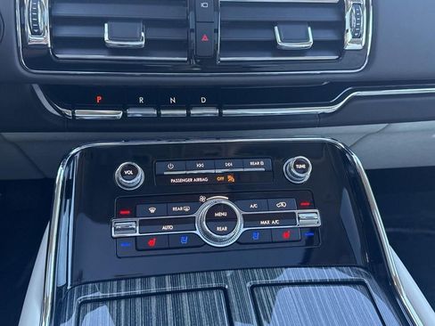 Certified 2023 Lincoln Navigator Black Label AWD/4WD image 23