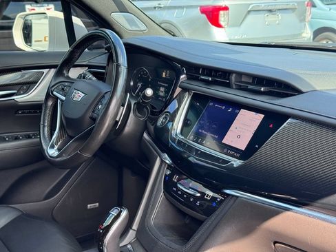 Used 2020 Cadillac XT6 Sport AWD/4WD image 28