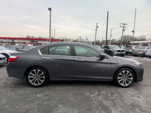 Used 2014 Honda Accord Sport image 4
