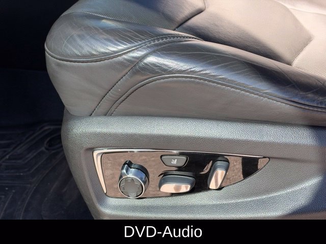 Used 2019 Cadillac Escalade Platinum AWD/4WD image 17