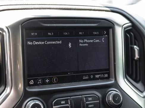 Used 2021 Chevrolet Silverado 1500 LT w/ Bed Protection Package AWD/4WD image 9
