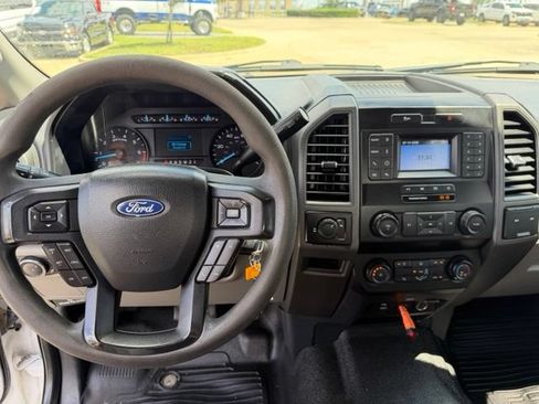 Used 2022 Ford F250 XL w/ Power Equipment Group RWD image 14