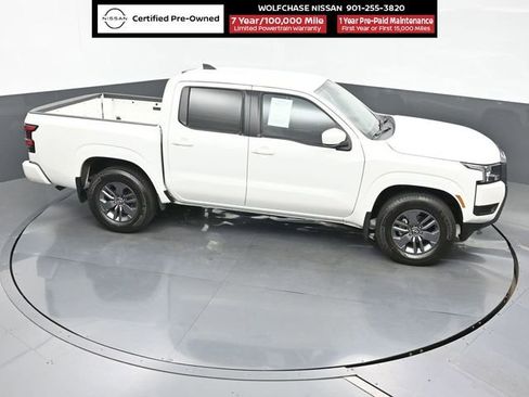 Certified 2025 Nissan Frontier SV RWD image 34