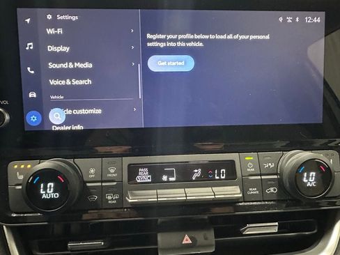 Used 2025 Toyota Grand Highlander AWD image 37