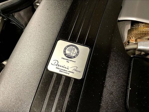 Used 2022 Mercedes-Benz SL 55 AMG 4MATIC w/ Driver Assistance Package image 30