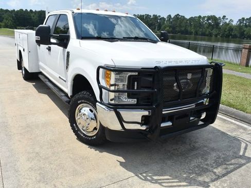 Used 2017 Ford F350 XL w/ Power Equipment Group image 2