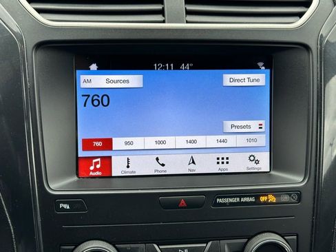 Used 2019 Ford Explorer XLT w/ Equipment Group 202A image 26