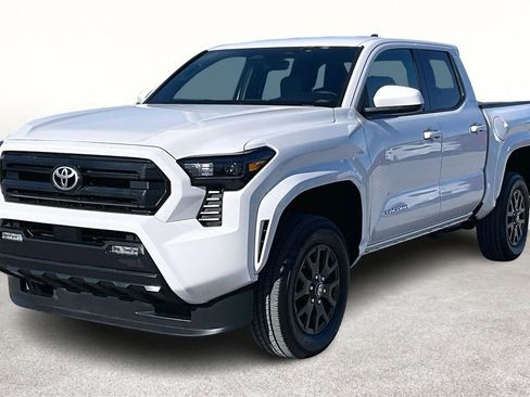 Used 2024 Toyota Tacoma SR5 image 15