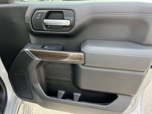 Used 2019 Chevrolet Silverado 1500 LT w/ All-Star Edition image 21