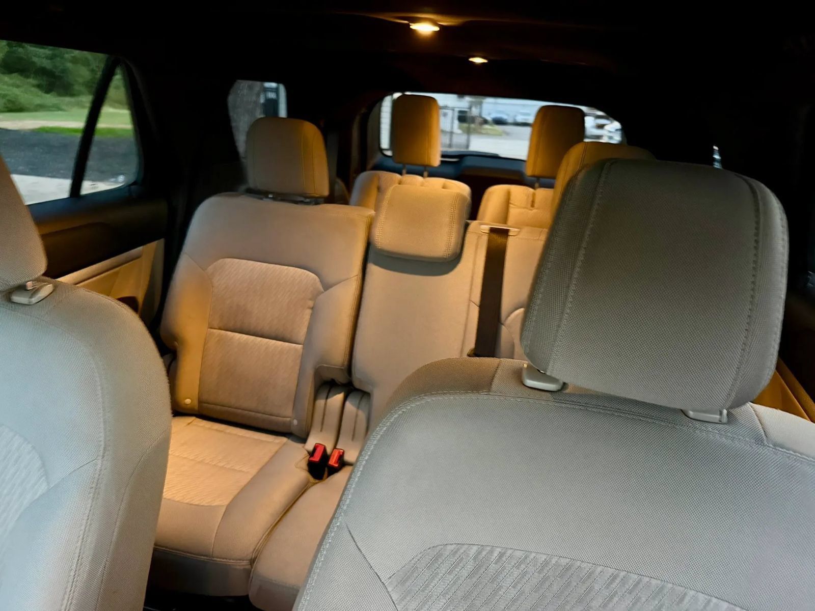 Used 2018 Ford Explorer FWD image 20