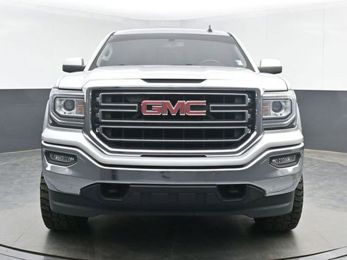Used 2016 GMC Sierra 1500 SLE w/ SLE Value Package AWD/4WD image 3