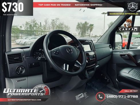 Used 2014 Mercedes-Benz Sprinter 2500 image 20