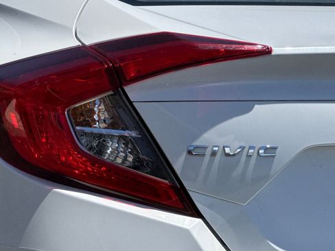 Used 2016 Honda Civic EX image 12