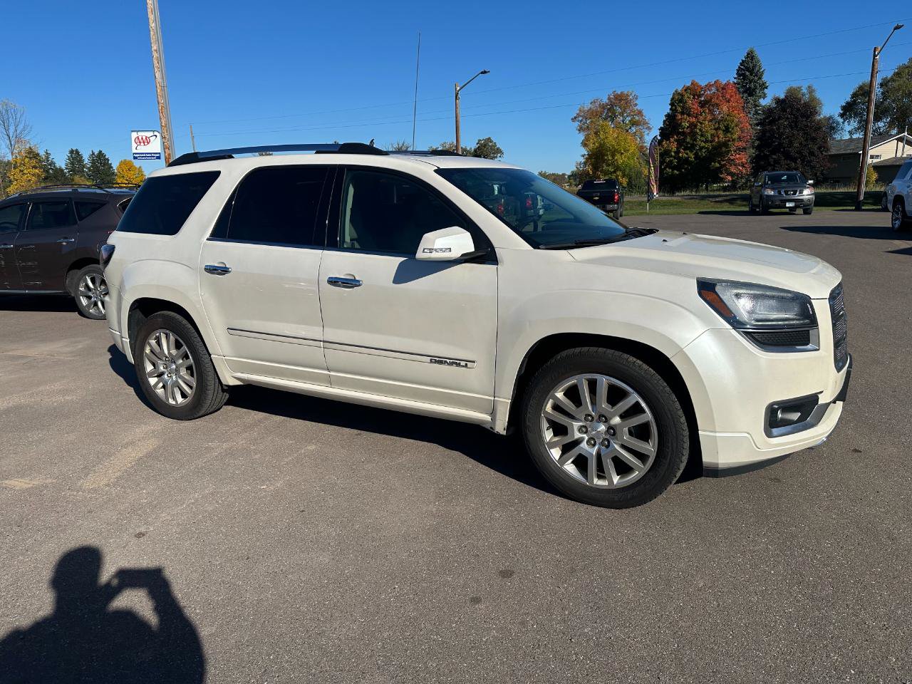 Used 2015 GMC Acadia Denali AWD/4WD image 11