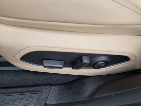 New 2025 Jeep Grand Cherokee Limited w/ Trailer Tow Package image 19