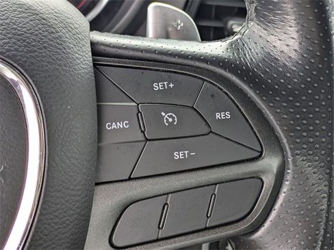 Used 2022 Dodge Challenger GT image 21