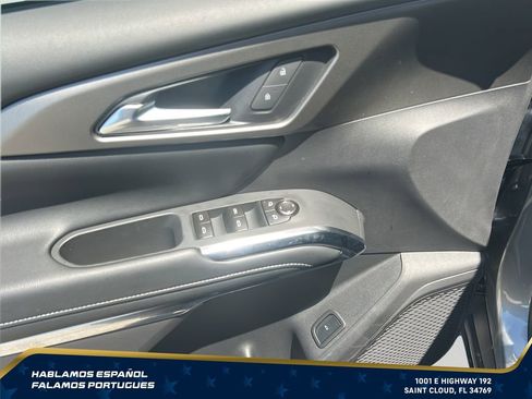 Certified 2026 Chevrolet Traverse LT w/ Driver Confidence Package FWD image 11