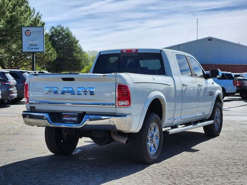 Used 2016 RAM 2500 Limited image 3