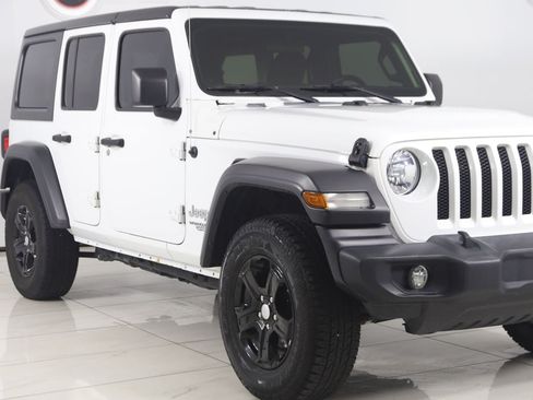 Used 2020 Jeep Wrangler Unlimited Sport S AWD/4WD image 31