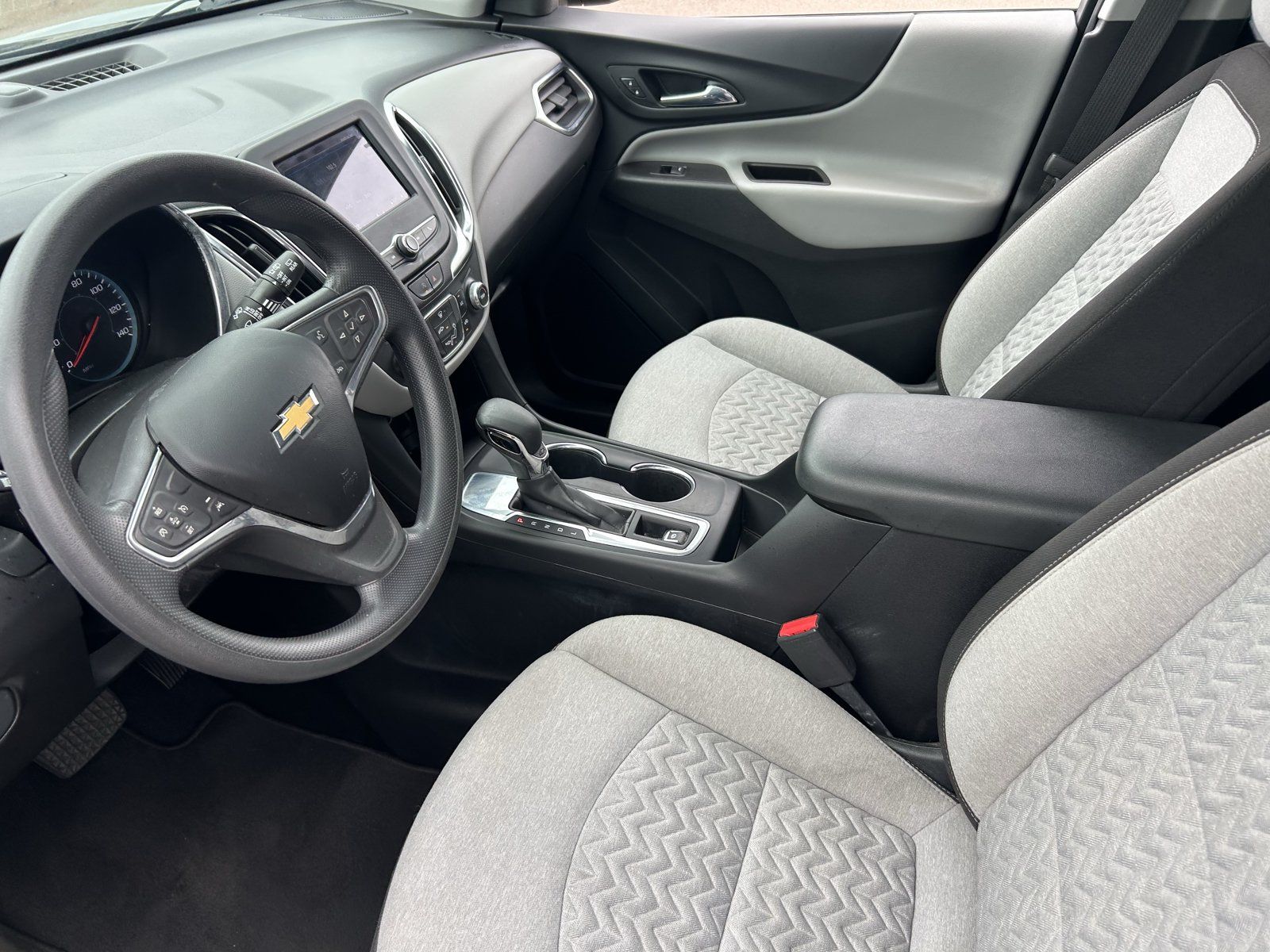 Used 2022 Chevrolet Equinox LS FWD image 27