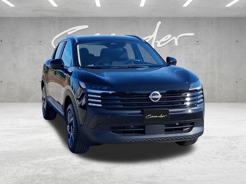 New 2026 Nissan Kicks SV w/ Cold Weather Package FWD image 2