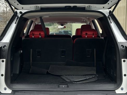 Used 2018 Chevrolet Traverse LS image 31