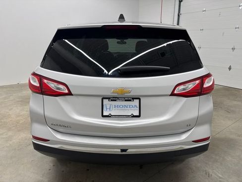 Used 2018 Chevrolet Equinox LT FWD image 6